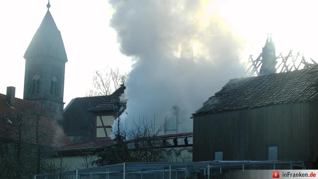 Gemeindehaus in Altenmuenster Ortskern niedergebrannt
