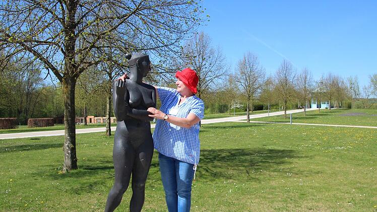 Helga Dressel spaziert mindestens einmal in der Woche durch den Staffelsteiner Kurpark. Langweilig wird es ihr dabei nie. Jutta Rudel