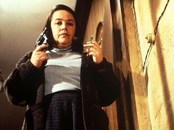 Der Psychothriller "Misery" begründete den Weltruhm Kathy Bates, für ihre eindringliche Darstellung einer Psychopathin wurde sie mit einem Oscar ausgezeichnet.