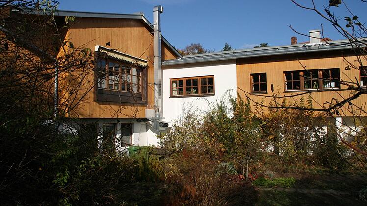 Das zwischen Kulmbach und Trebgast gelegene ehemalige Landhotel Röhrleinshof könnte zu einem Jugend- und Weiterbildungszentrum des Bayerischen Sportschützenbundes werden. Das wird bei den Schützen aktuell geprüft. Foto: Archiv/Matthias Beetz