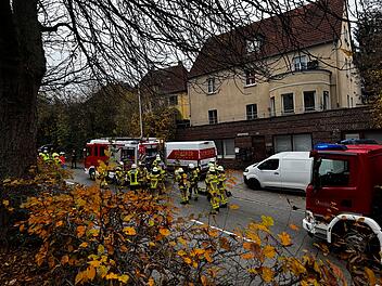 Gas-Alarm bei Polizeieinsatz in Ansbach: Beamten finden Leiche - und hören verdächtiges Zischen Gas-Alarm bei Polizeieinsatz in Ansbach: Beamten finden Leiche - und hören verdächtiges Zischen