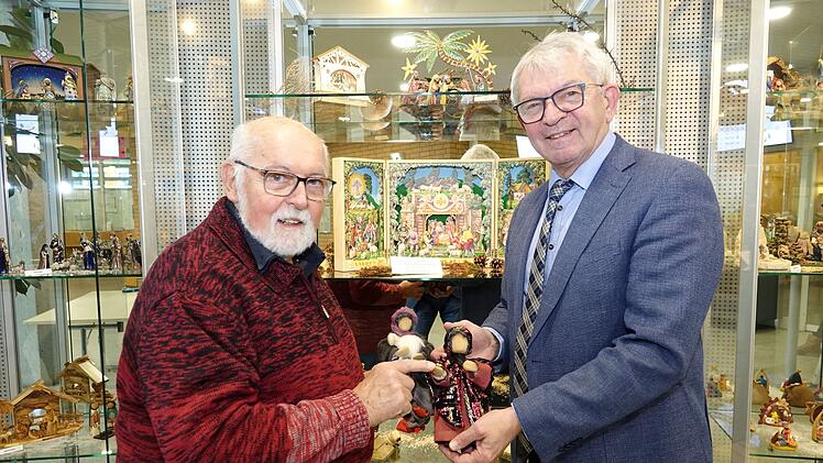 Krippenausstellung im Landratsamt Bamberg - Kunstwerke aus aller Welt