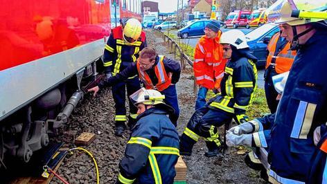 Feuerwehr fit bei Einsätzen auf Eisenbahnstrecken