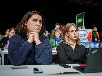 Katharina Stolla und Svenja Appuhn, Vorsitzende der Grünen Jugend Katharina Stolla und Svenja Appuhn, Vorsitzende der Grünen Jugend