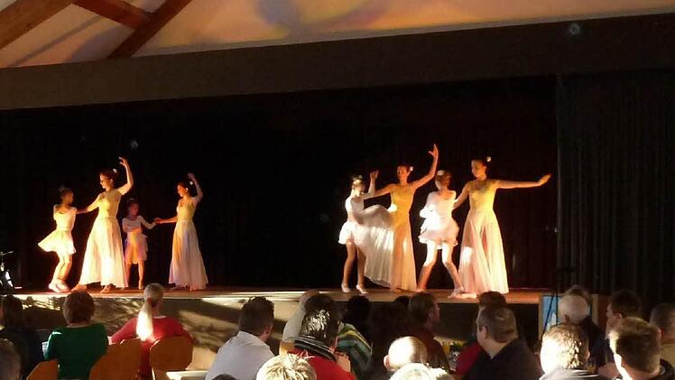 Eine Kostprobe des neuen Programms gab "Magical Cats" bereits Anfang des Jahres im Gemeindezentrum in Breitbrunn.