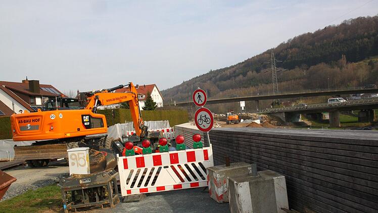 Auch in West-Ost-Richtung ist kein Durchkommen mehr.Foto: Katrin Geyer