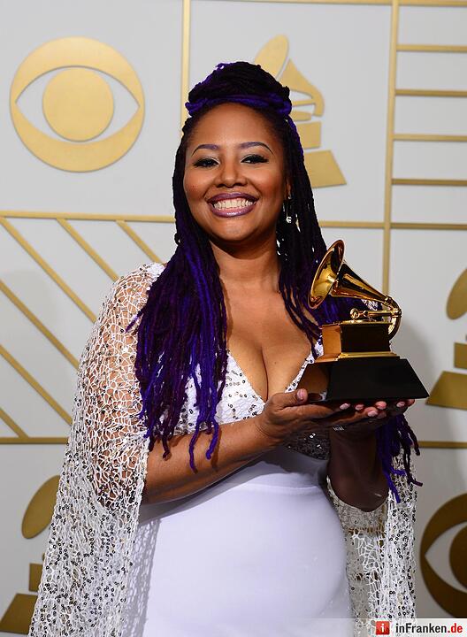 Lalah Hathaway