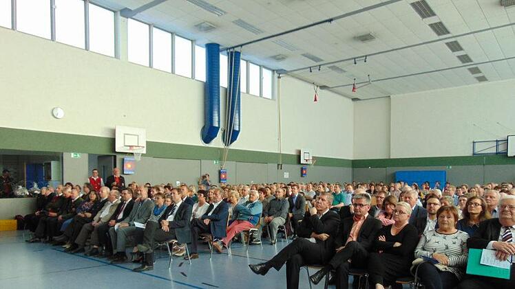 Beim Jubiläumskonzert der Jugend- und Trachtenkapelle Foto: Petra Malbrich