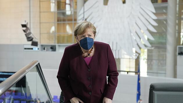 Merkel fleht B&uuml;rger an, sich impfen zu lassen