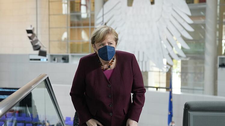 Merkel fleht Bürger an, sich impfen zu lassen