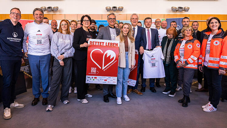 Nürnberg: Fränkische Initiative sagt Blutkrebs den Kampf an - FCN plant große Aktion zum Frankenderby