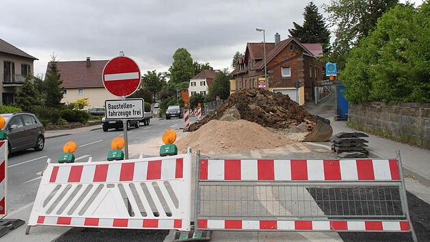 Im vergangenen Jahr hat eine Baustelle in Heinersreuth die Autofahrer ausgebremst. Jetzt kommt es vom 25. Juli bis 4. September wegen dreier Baustellen zwischen Heinersreuth und Unterbr&uuml;cklein zu Vollsperrungen. Foto: Archiv