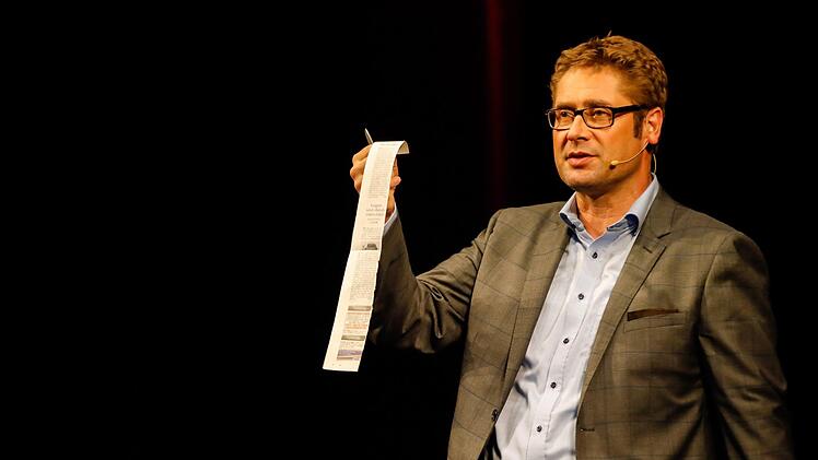 Fuchs-Varietégala 2017: Moderator Desimo. Foto: Matthias Hoch
