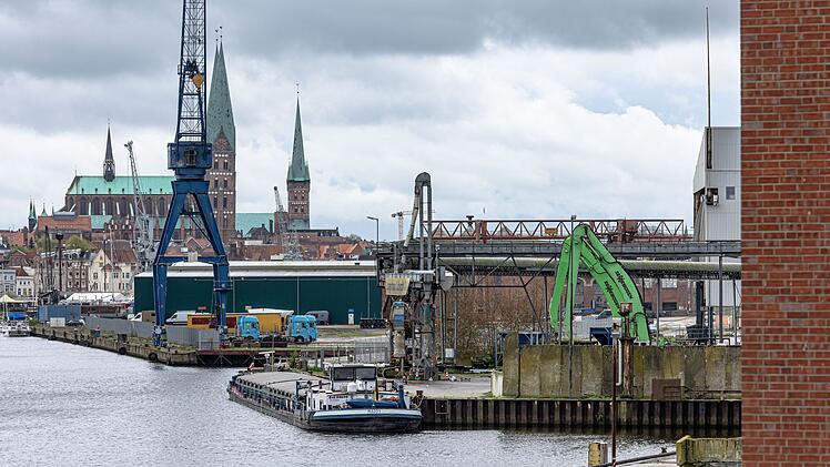 Verbotene Russland-Exporte &ndash; f&uuml;nf Festnahmen bei Razzia