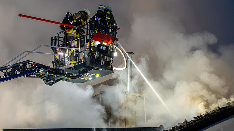 Dachstuhlbrand in Winkelhaid
