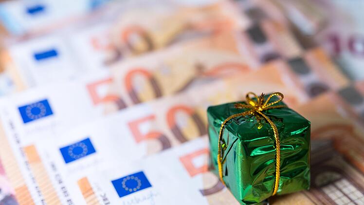 F&uuml;r manch eine Kommune im Landkreis Bad Kissingen gibt's 2020 bei den Schl&uuml;sselzuweisungen noch ein Zuckerl obendrauf.  Foto: Monika Skolimowska/dpa