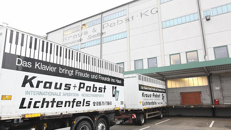 Hier werden wohl auch zukünftig Waren verladen und transportiert: Der Standort der P&M-Gruppe in Seubelsdorf.  Foto: FT-Archiv/Tim Birkner