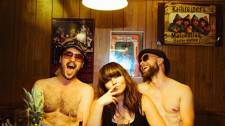 "Irrwitz mit Methode" - das sagt man dem Berliner Trio "Grossstadtgefl&uuml;ster" nach. Mit "Trips und Ticks" meldeten sie sich diesen Sommer zur&uuml;ck. Foto: Kai M&uuml;ller