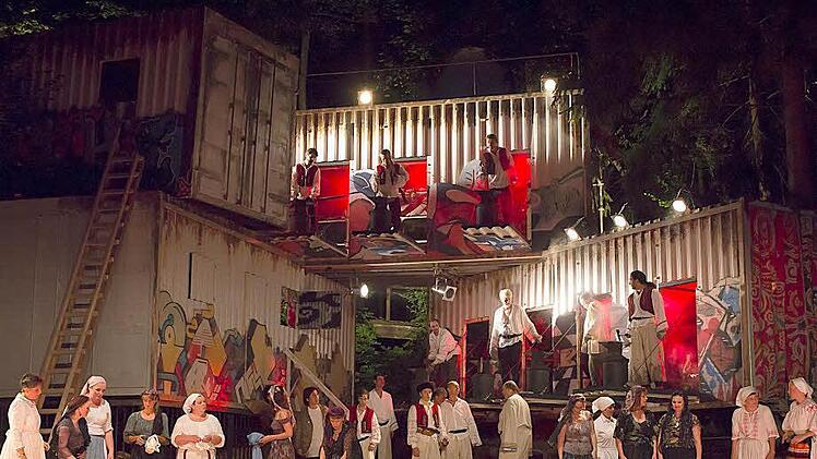 Impressionen vom "Zigeunerbaron" auf der Waldbühne Heldritt.Foto: Albert Höchstädter