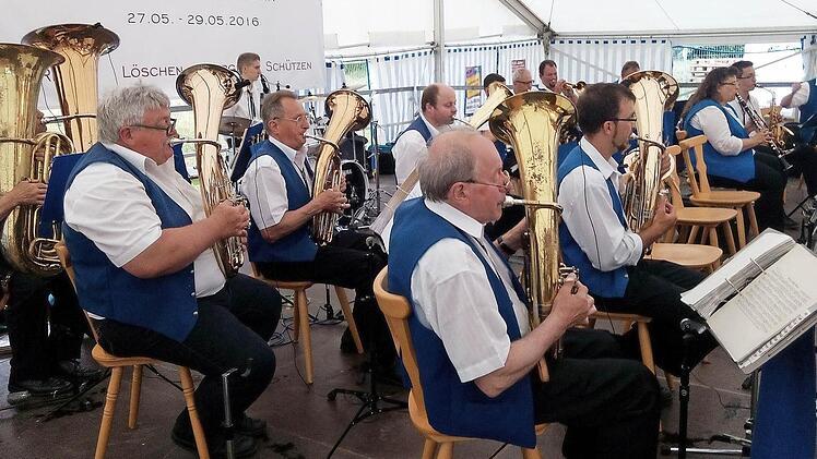 Die Blaskapelle Niedermirsberg feiert im Juni 50 Jahre Vereinsbestehen.