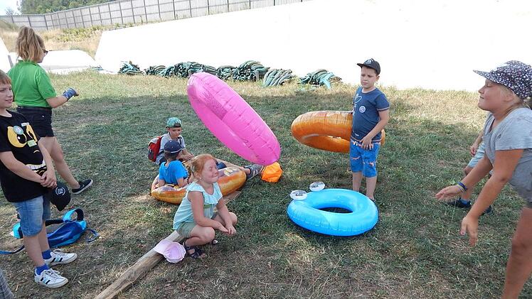 Kuhfladen-WeitwurfHorst Wunner