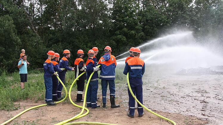 Berufsfeuerwehrtag in Münnerstadt.Foto: Arnold Nöth