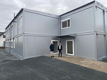 Bad Staffelstein: Realschule erhält neue Container - "Ich bin beeindruckt"
