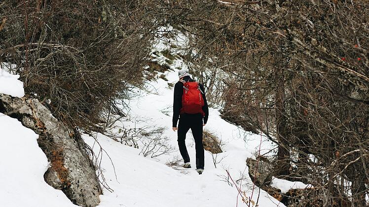 Weihnachten, Winter, Winterzeit, Weihnachtszeit, Vorweihnachten, Vorweihnachtszeit, Abenteuer, Erlebnis, Wanderung, Wanderstrecke, Wanderwege, Wanderroute, Bergwanderung, Schnee, Schneewanderung