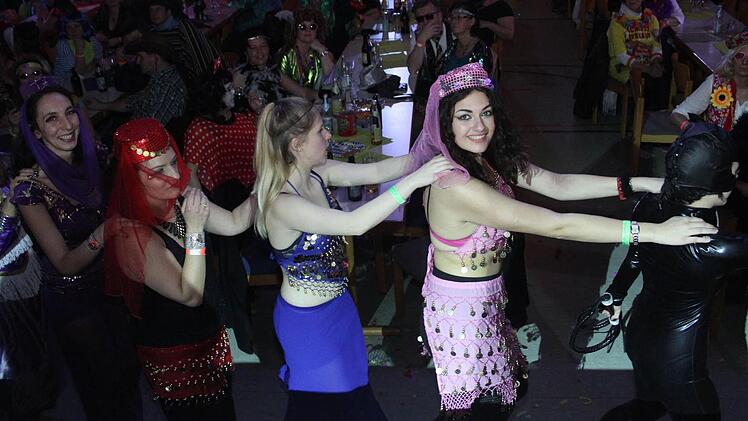 Weiberfasching in Stadtsteinach. Foto: Sonja Adam
