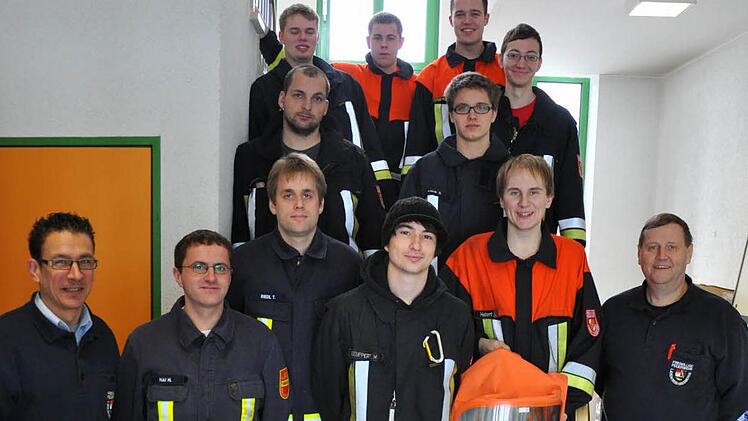 Nach insgesamt acht Stunden CSA-Ausbildung in Theorie und Praxis strahlten alle Teilnehmer über die bestandene Prüfung.