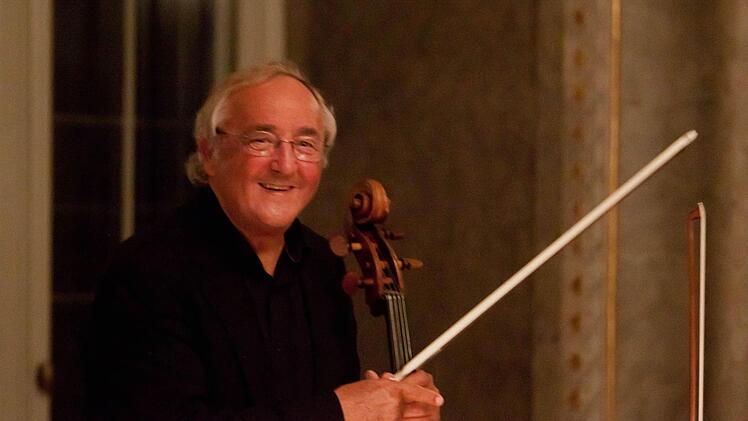 Cellist und Moderator Karlheinz BöhmFoto: Jochen Berger