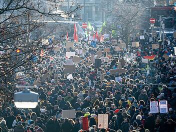 Demonstrationen gegen Rechtsextremismus
