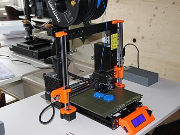 Einer der 3D-Drucker des Hammelburger Gymnasiums