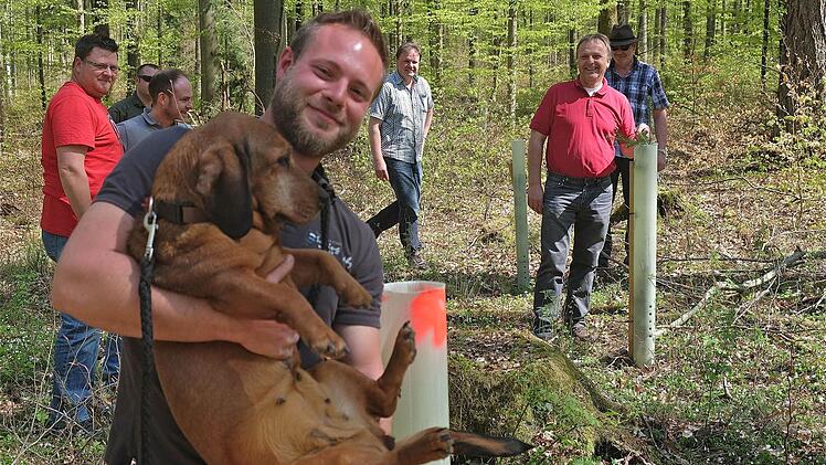 Waldbegang des Gemeinderates Wartmannsroth im April 2015 Foto: Gerd Schaar