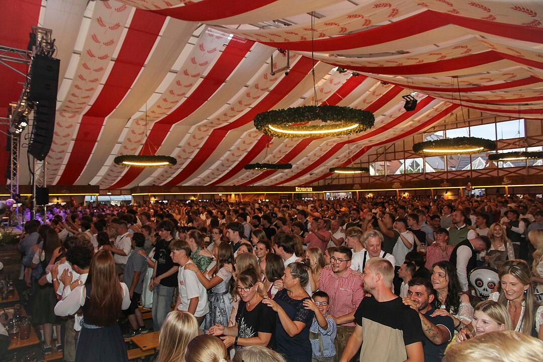 Radspitz &ndash; &bdquo;Ab geht die Party &ndash; und die Party geht ab!&ldquo;