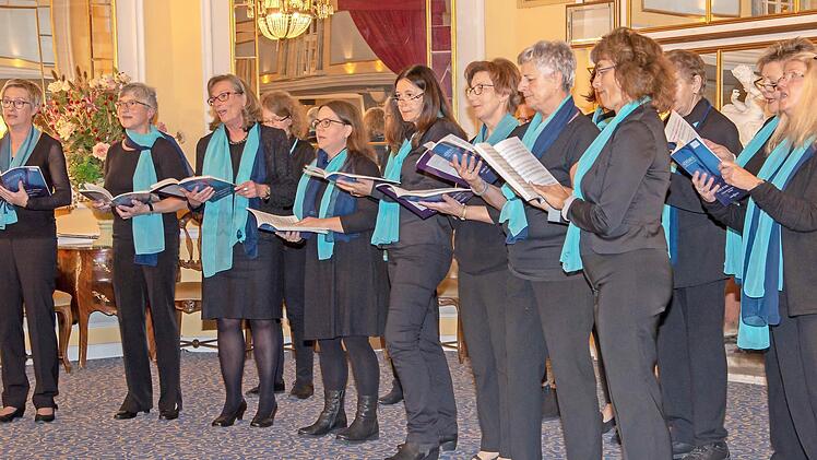 Der Frauenchor "Chorofeen" des Gesangvereins Hausen gibt am Samstag, 16. März, um 19 Uhr ein Konzert in der örtlichen St.-Wolfgang-Kirche. Mit dabei wird auch der Kinderchor "Chorili" sein. Foto: privat