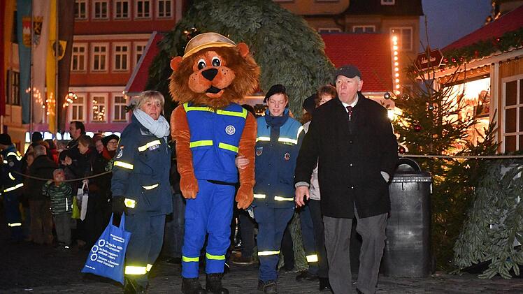 Impressionen von der Eröffnung des Coburger Weihnachtsmarktes. Foto: Ronald Rinklef