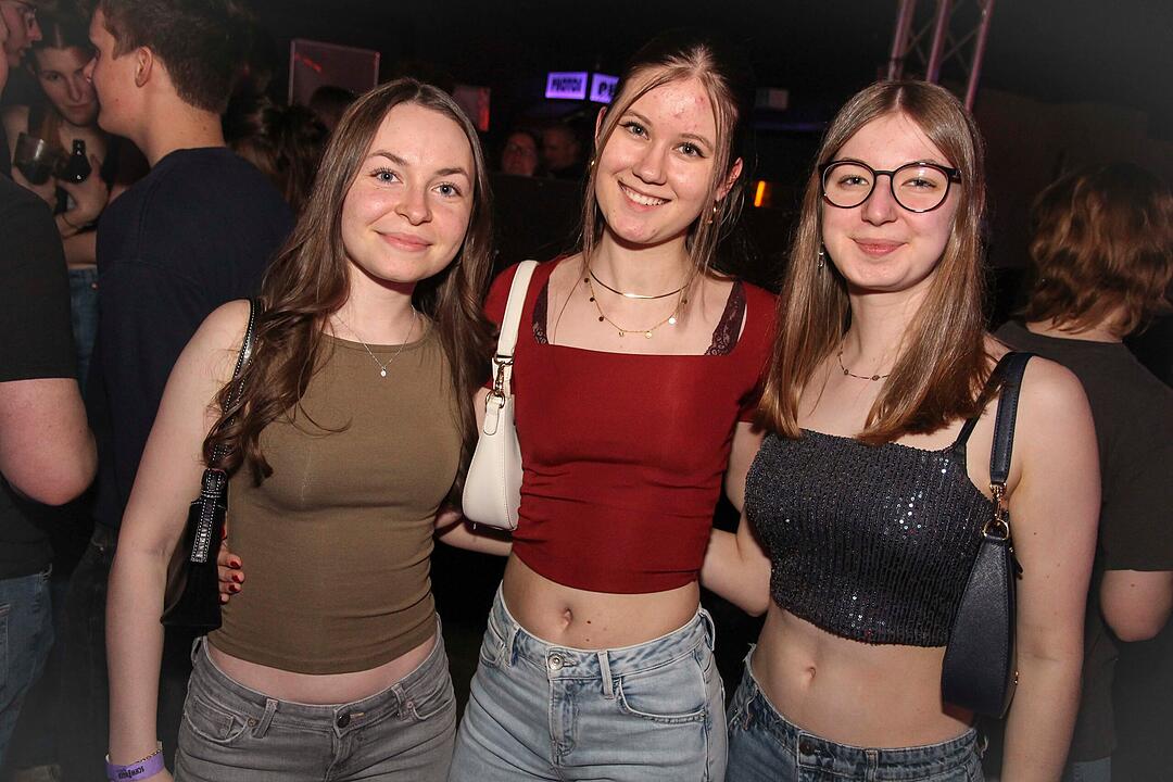 RADSPITZ live im Schwingen Nightlife