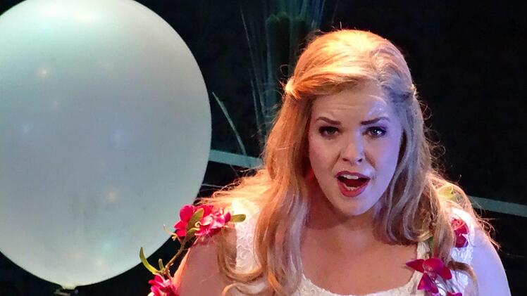 In der Titelpartie von "Rusalka" gab es ein Wiederhören mit der Sopranistin Betsy Horne am Landestheater.Foto: Jochen Berger