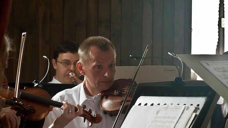 Der Musizierkreis Neustadt bei seinem Gastspiel in Meilschnitz.Foto: Jochen Berger