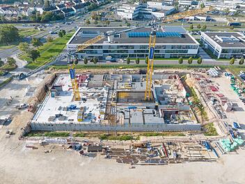 Coburg: Brose stoppt Baumaßnahmen und äußert heftige Kritik - Stadt über Vorwürfe "erstaunt"