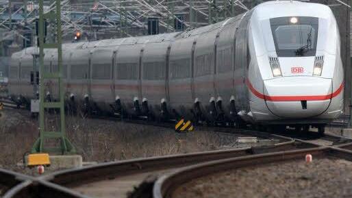 Ein ICE 4, wie er ab Dezember 2017 auf der Neubaustrecke N&uuml;rnberg-Erfurt eingesetzt werden soll. Insgesamt sechs ICE sollen jeden Werktag Coburg anfahren.  Foto: Oliver Lang/Deutsche Bahn AG