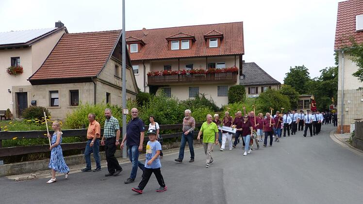 Stark vertreten war im Festzug des Kreisfeuerwehrtages im Landkreises Kulmbach die Feuerwehr Kupferberg. Klaus-Peter Wulf