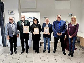 Ehrungen auf dem S&auml;ngerkreistag: (von links) Elmar Brehm (SG Bad Kissingen), Stefan Greubel, Andrea Metzler, Hubert Dorn, Carsten Ahlers und Ilona Seufert (SG Bad Kissingen)
