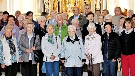 In der Kirche des ehemaligen Klosters Altstadt hielten die Senioren eine Meditation zum freudenreichen Rosenkranz. Foto: Evi Seeger