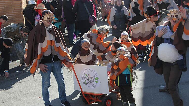 Faschingsumzug in Oberlangenstadt. Foto: Veronika Schadeck