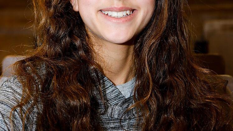 Mounia (12) aus Bamberg: "Mir hat es gefallen, denn ich habe dazu gelernt, wie zum Beispiel, dass der bekannteste Elefant Abul Abbas heißt. Ich fand es sehr interessant." Foto: Matthias Hoch