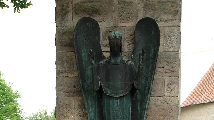 Der Heldenfriedhof in Höchstadt an der Aisch Foto: Christian Bauriedel