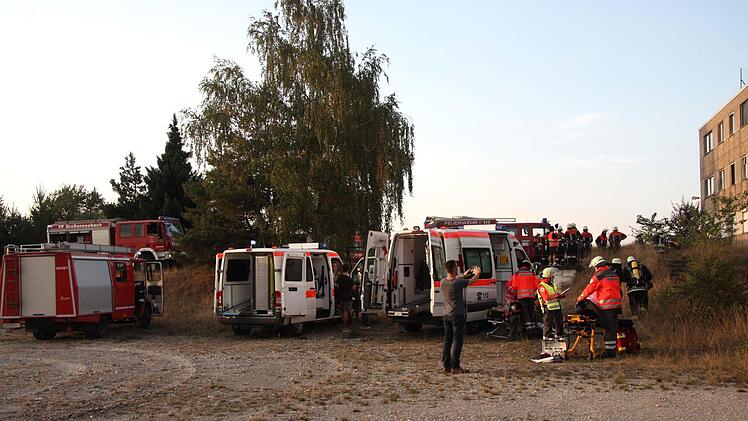 Szenen unangekündigten Übung der Feuerwehren Weisendorf und Großenseebach am Donnerstag, 20. September. Foto: Richard Sänger