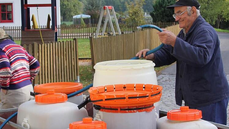 Opa Prinzbach hat die Fässerabgefüllt.